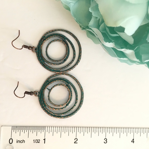 Vintage Bohemian Ethnic Dangle Earrings - Picture 6 of 9